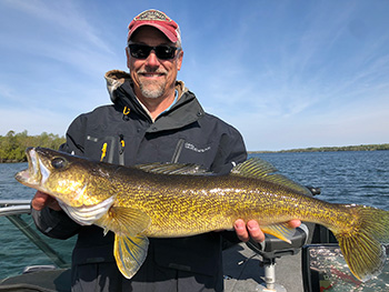 Guided Fishing Trips - Minnesota Fishing Connections - Tom